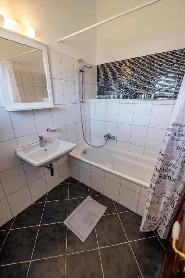 Botzoris Apartments Sidárion Extérieur photo